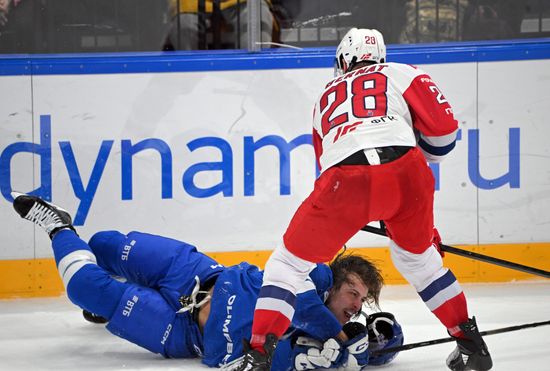Russia Ice Hockey Kontinental League Dynamo - Lokomotiv