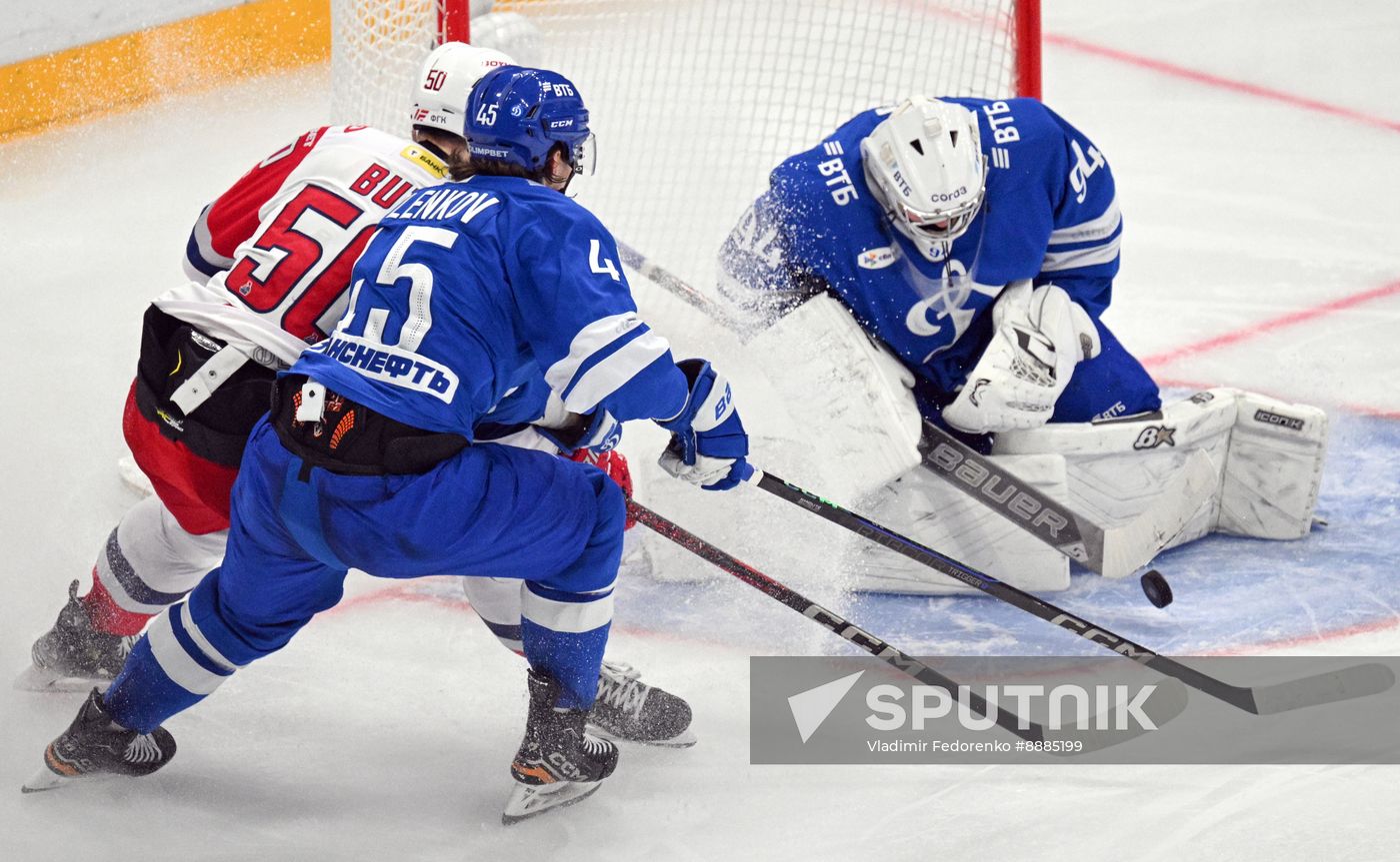 Russia Ice Hockey Kontinental League Dynamo - Lokomotiv