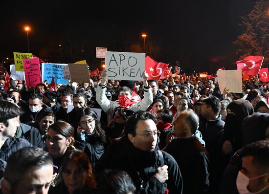 Turkey Opposition Arrest Protests