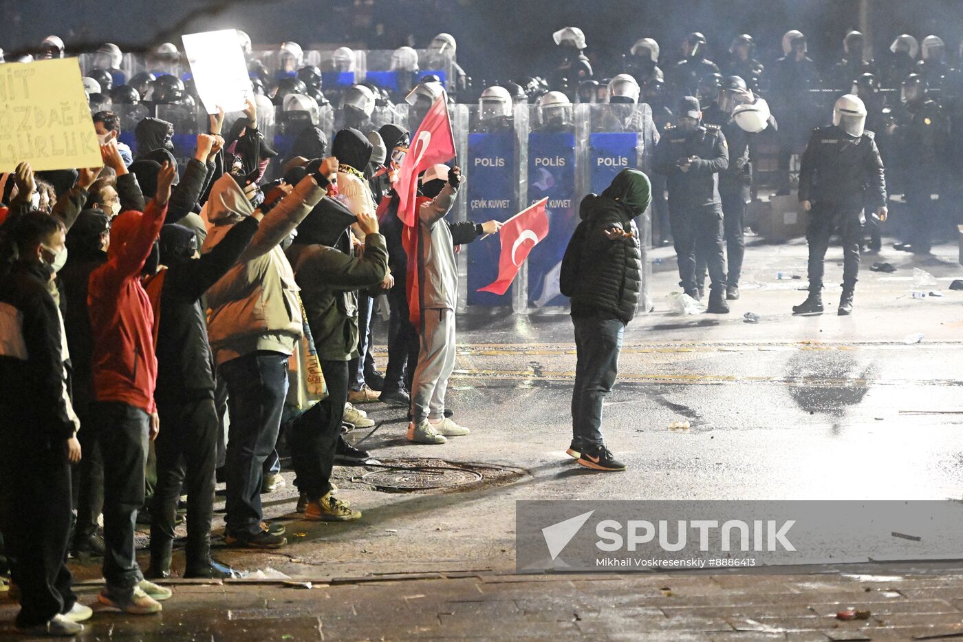 Turkey Opposition Arrest Protests