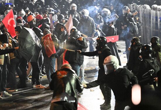 Turkey Opposition Arrest Protests