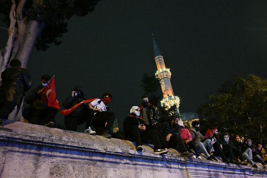 Turkey Opposition Arrest Protests