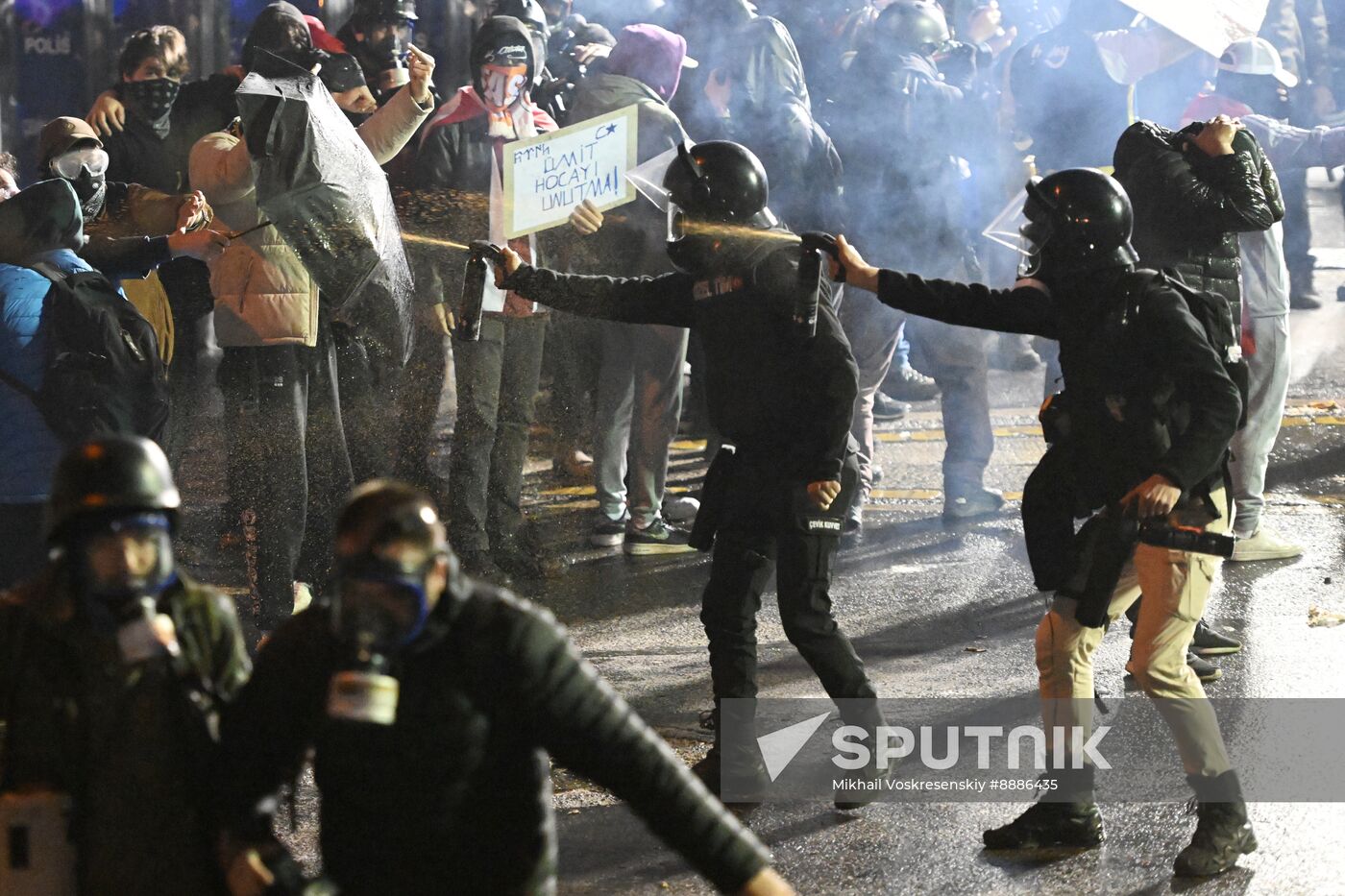 Turkey Opposition Arrest Protests