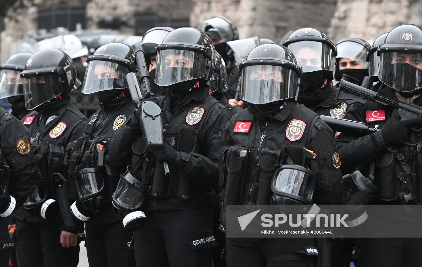 Turkey Opposition Arrest Protests