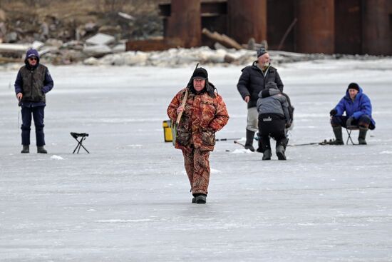 Russia Ice Fishing