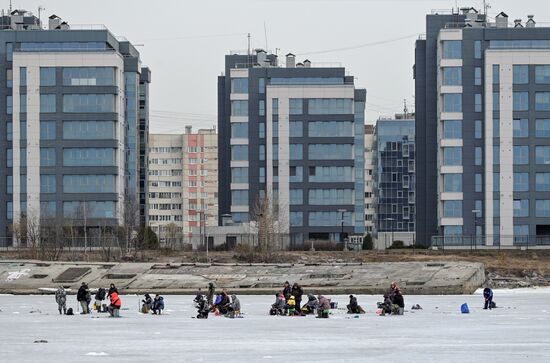 Russia Ice Fishing