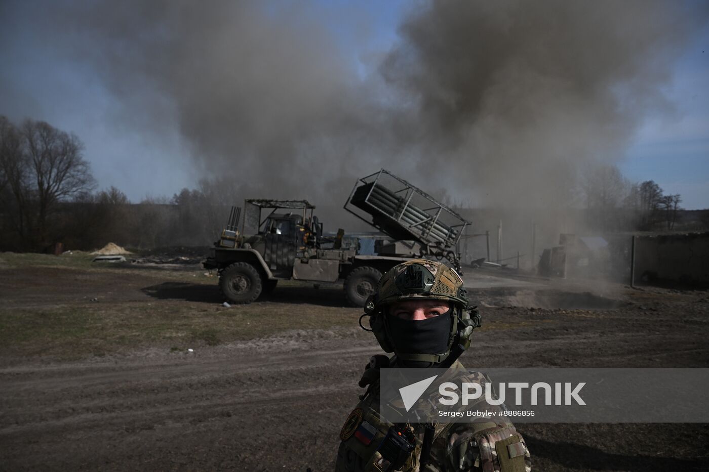 Russia Ukraine Kursk Attack Artillery Unit