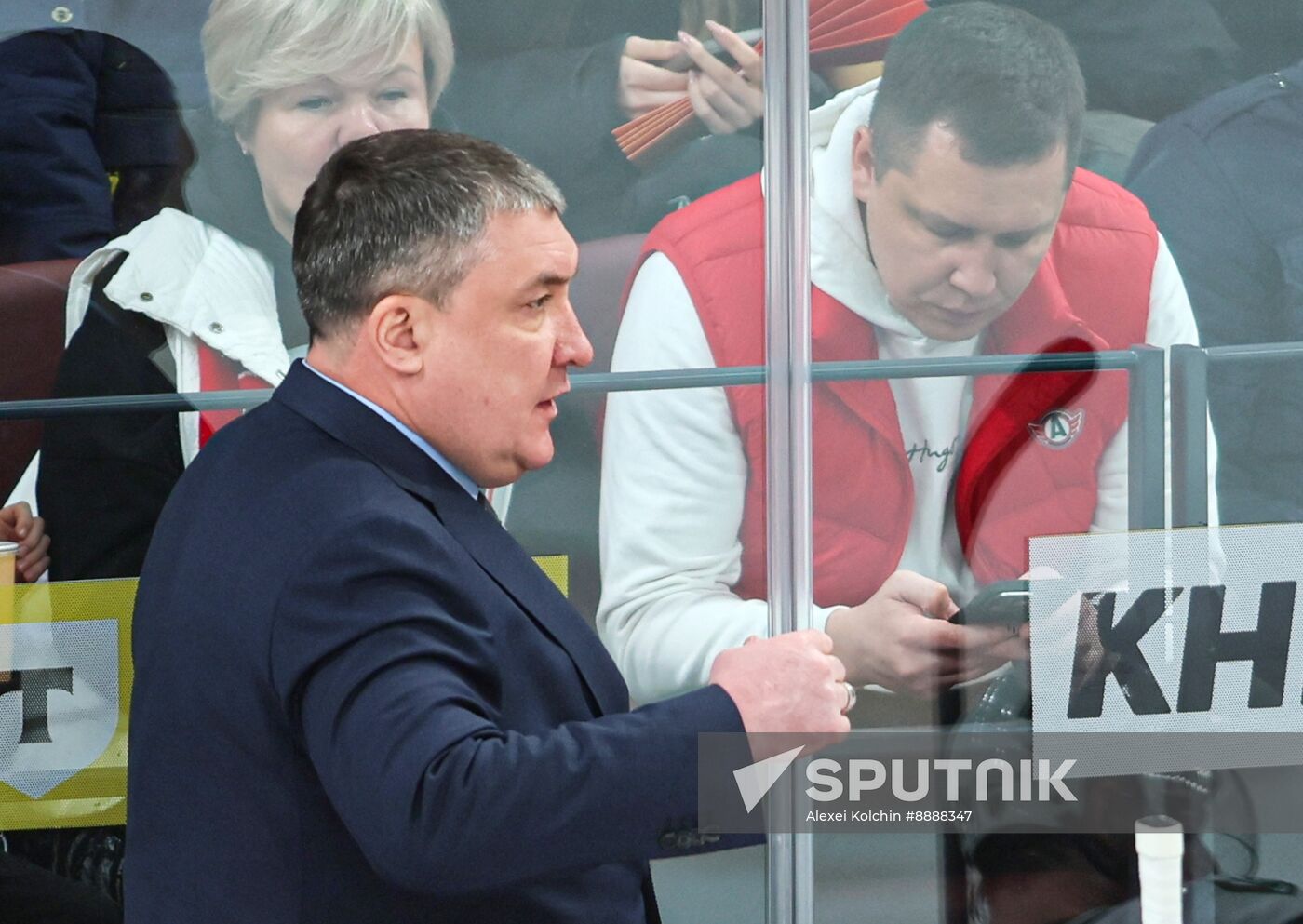 Russia Ice Hockey Kontinental League Avtomobilist - Ak Bars