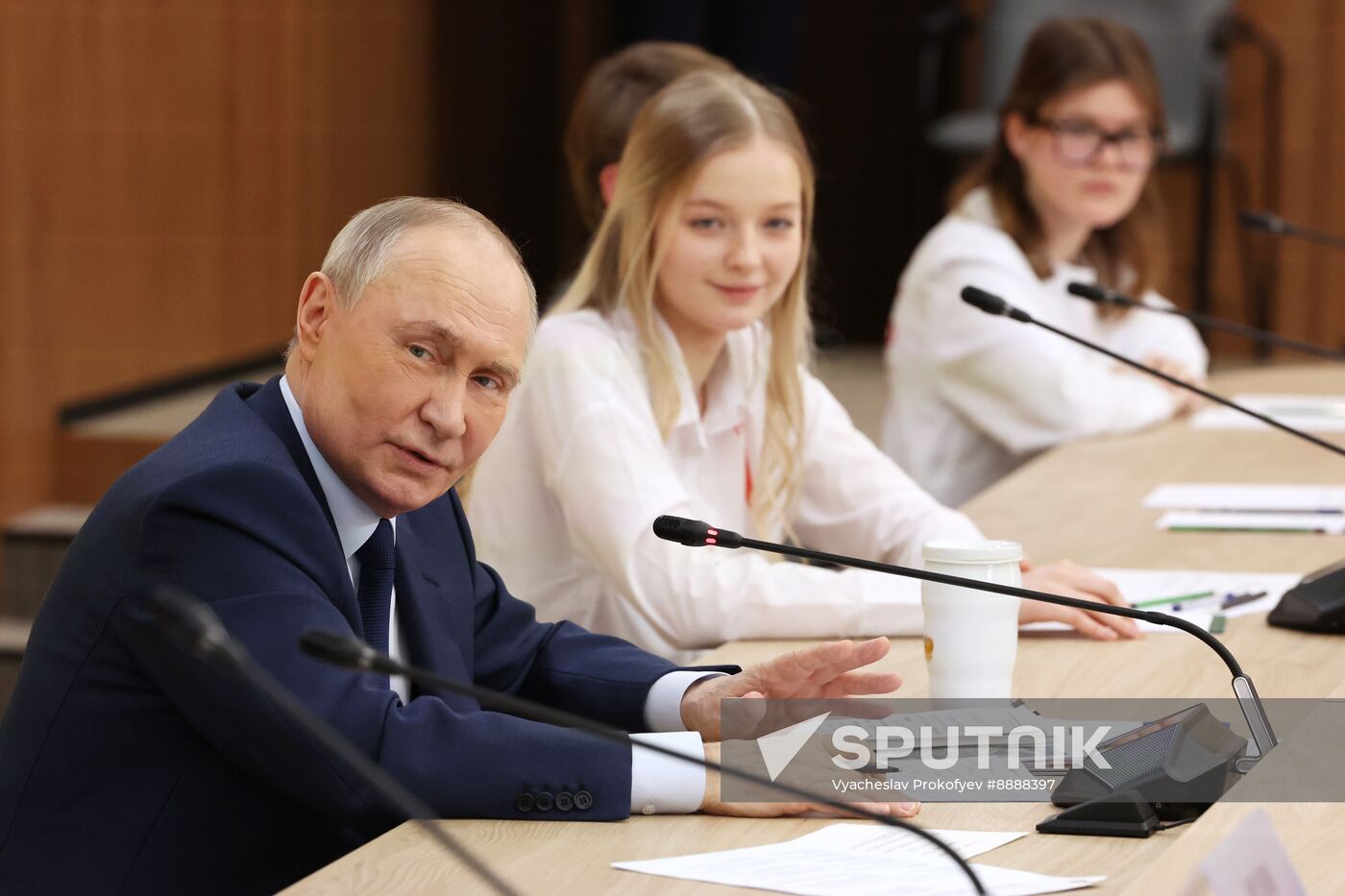 Russia Putin Movement of First Supervisory Board