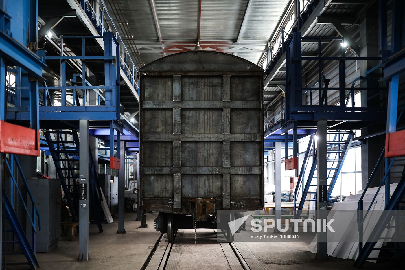 Russia Rail Car Building