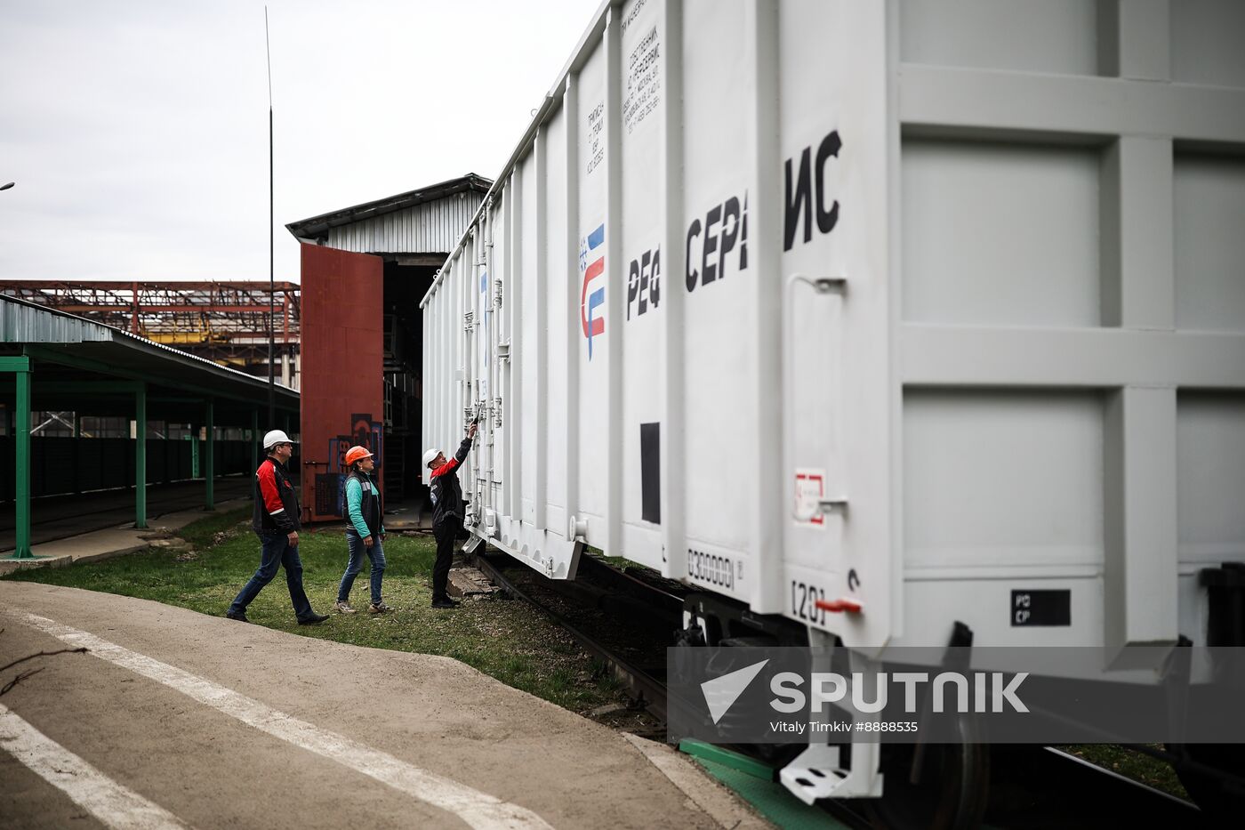 Russia Rail Car Building