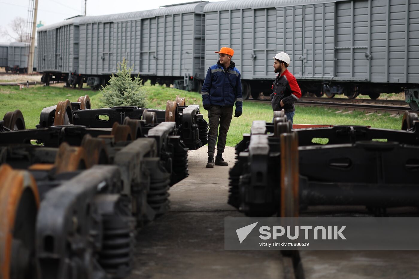 Russia Rail Car Building