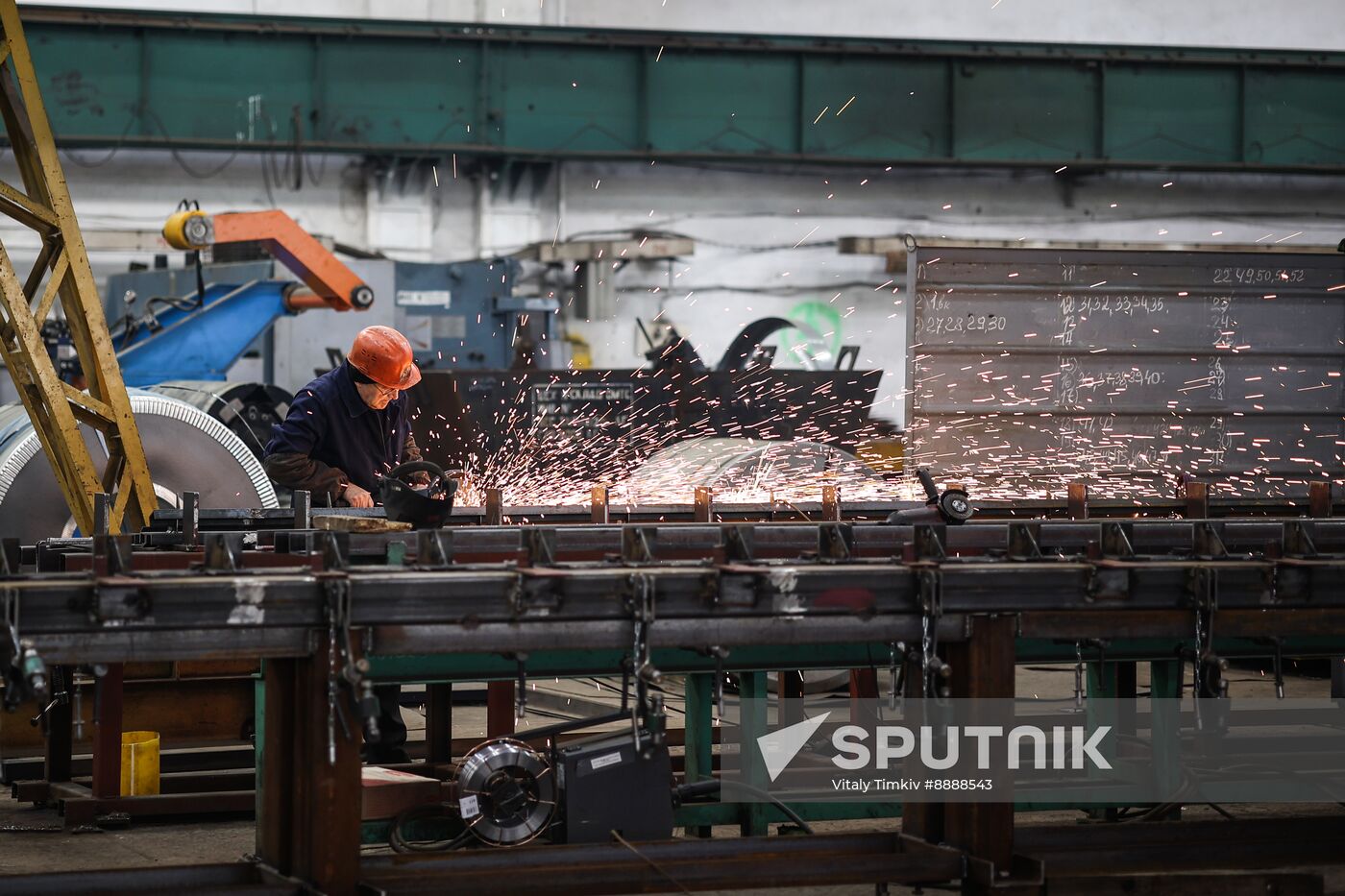 Russia Rail Car Building