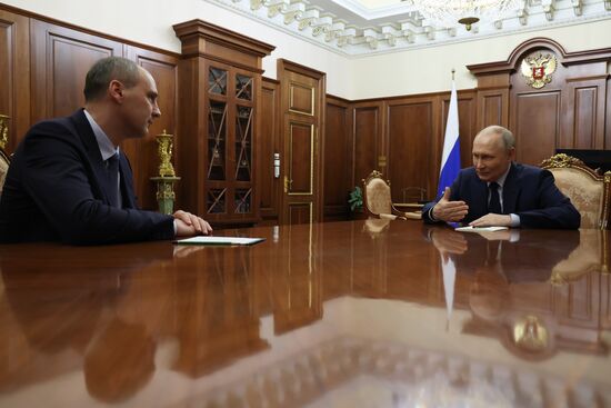 Russia Putin Sverdlovsk Region Acting Governor