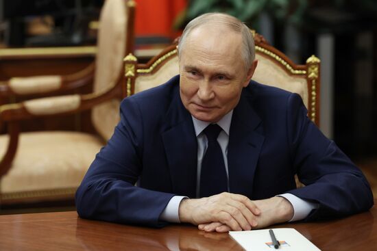 Russia Putin Sverdlovsk Region Acting Governor