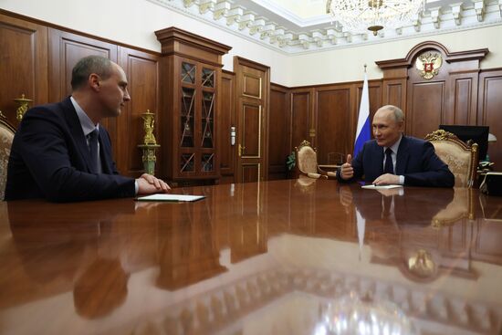 Russia Putin Sverdlovsk Region Acting Governor
