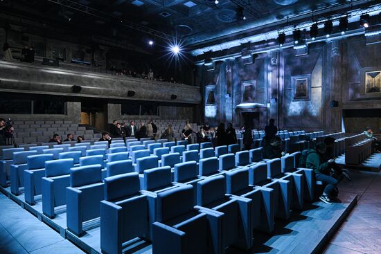 Russia Theatre 12 Workshop