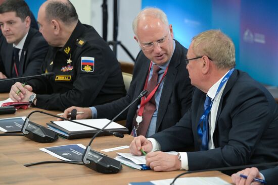 Russia Putin North Western Federal District