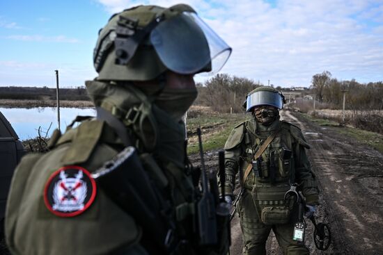 Russia Ukraine Kursk Attack Demining