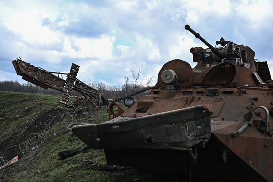 Russia Ukraine Kursk Attack Demining