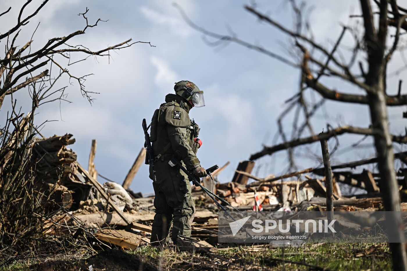 Russia Ukraine Kursk Attack Demining