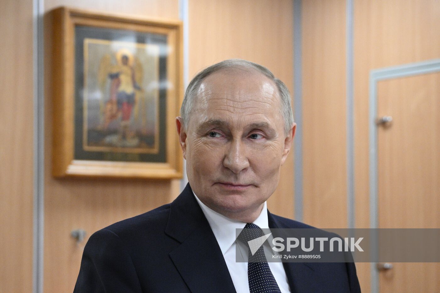 Russia Putin North Western Federal District