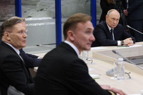 Russia Putin North Western Federal District