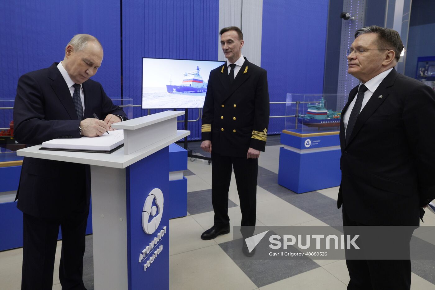 Russia Putin North Western Federal District