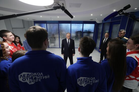 Russia Putin North Western Federal District