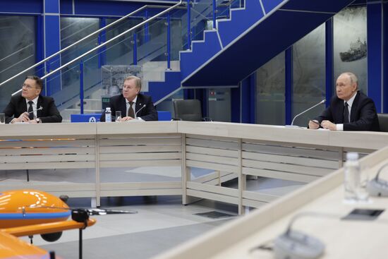 Russia Putin North Western Federal District