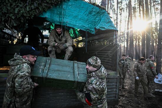 Russia Ukraine Kursk Attack Artillery Unit