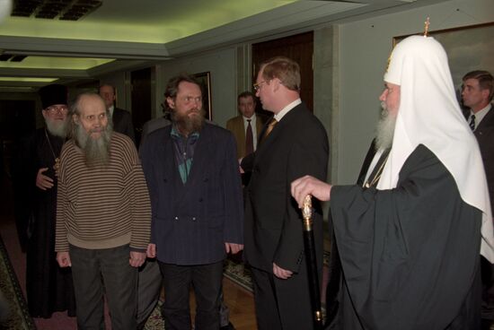 Releasing Orthodox Christian priests from Chechen captivity