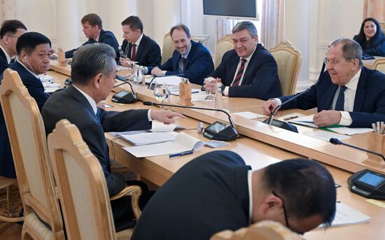 Russia China Foreign Ministers