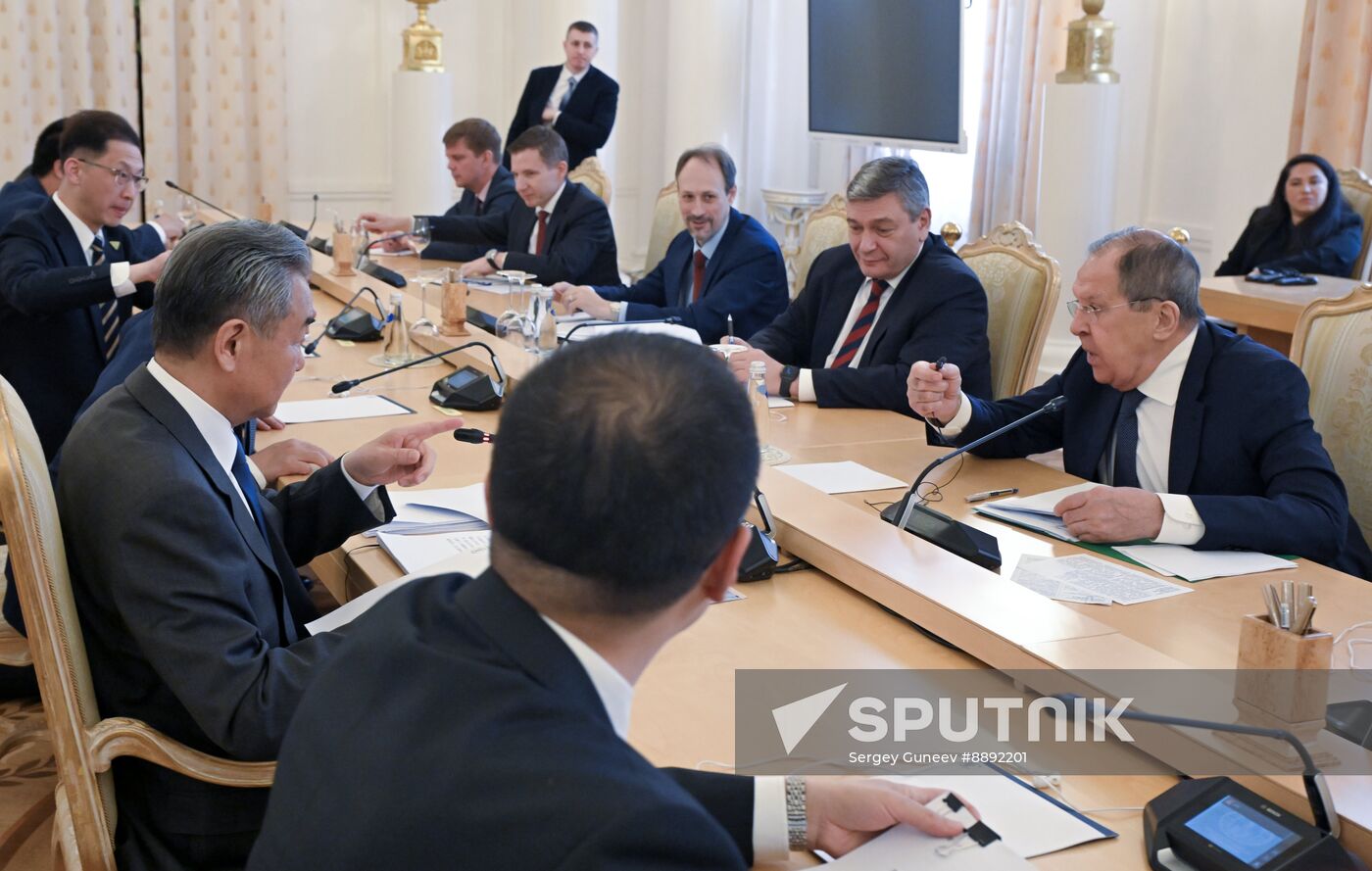 Russia China Foreign Ministers