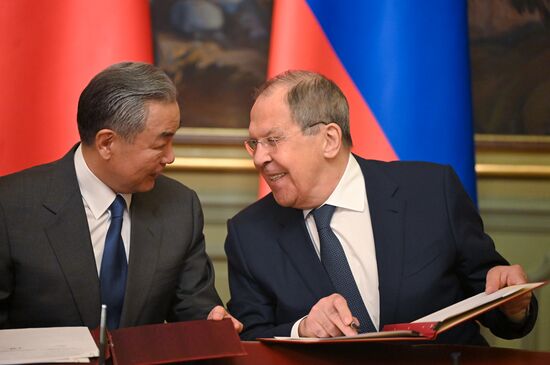 Russia China Foreign Ministers