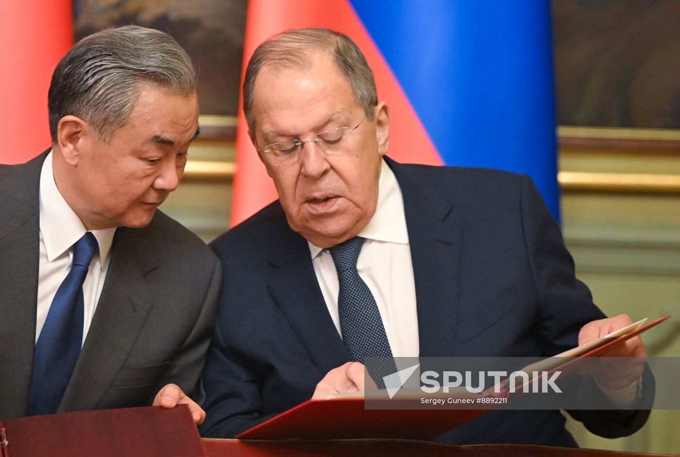 Russia China Foreign Ministers