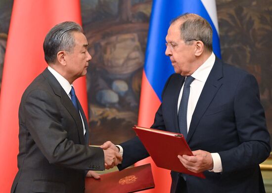 Russia China Foreign Ministers