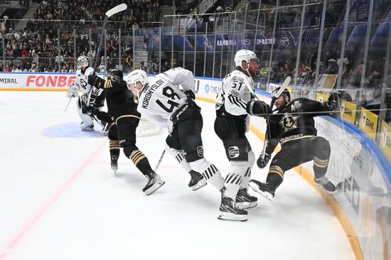 Russia Ice Hockey Kontinental League Admiral - Traktor