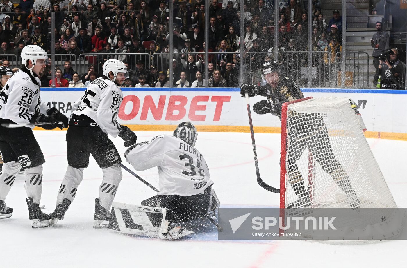 Russia Ice Hockey Kontinental League Admiral - Traktor