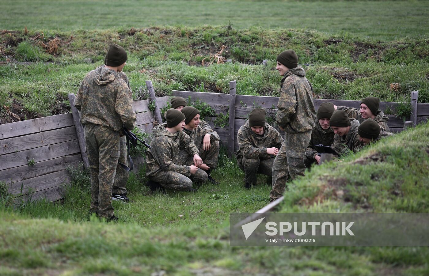 Russia Youth Military Training