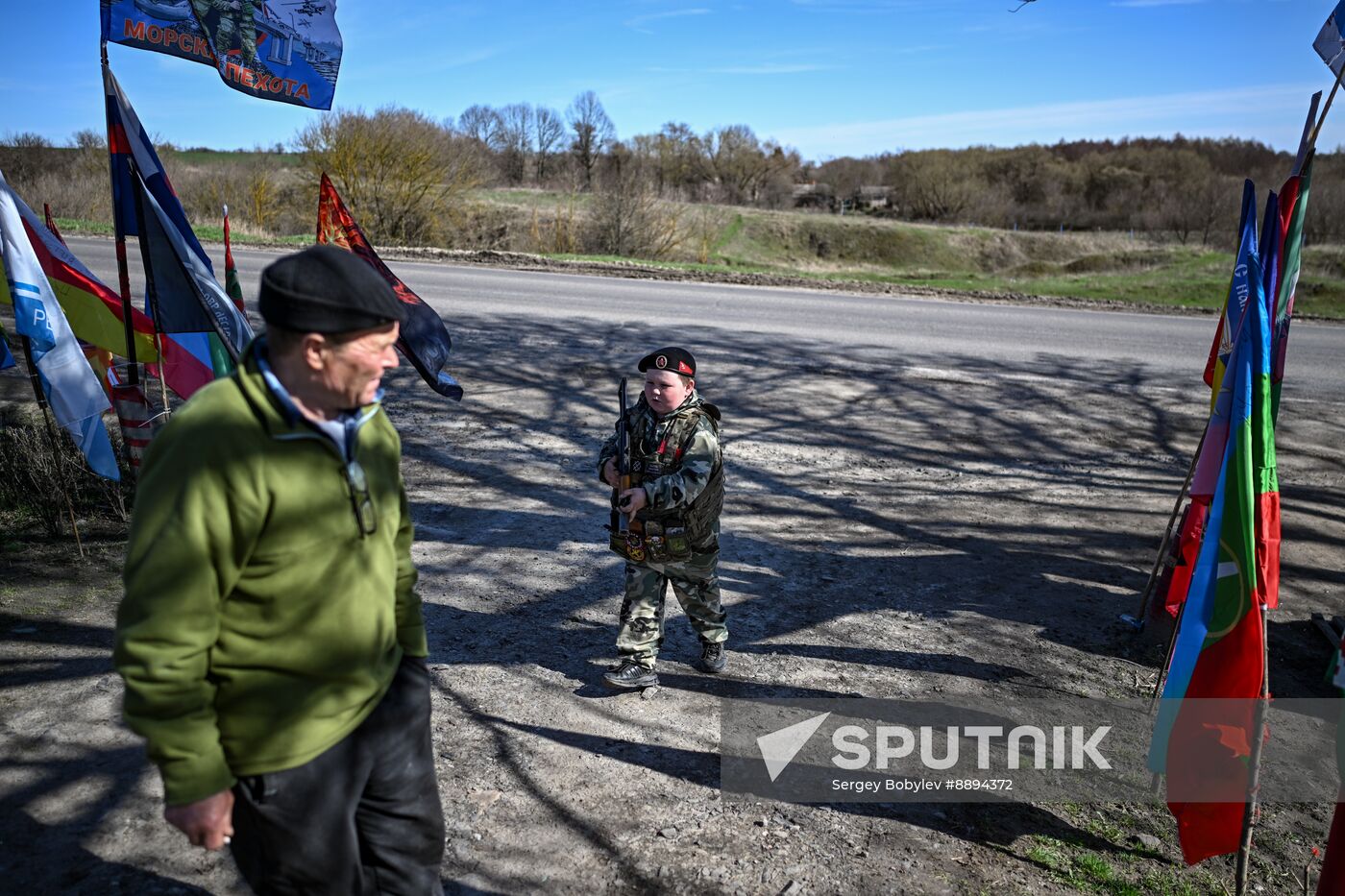 Russia Ukraine Kursk Attack Troops Support