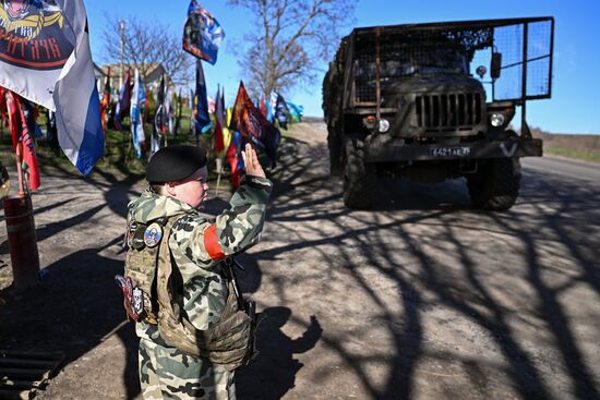 Russia Ukraine Kursk Attack Troops Support