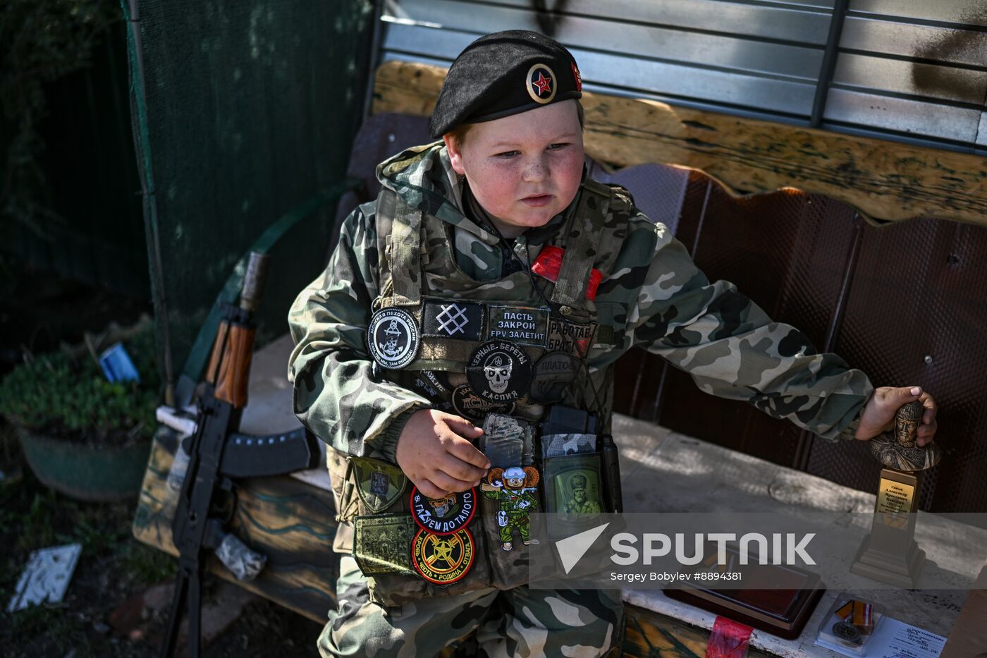 Russia Ukraine Kursk Attack Troops Support