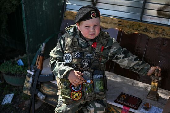 Russia Ukraine Kursk Attack Troops Support