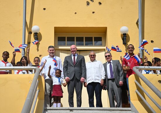 Cuba Russia