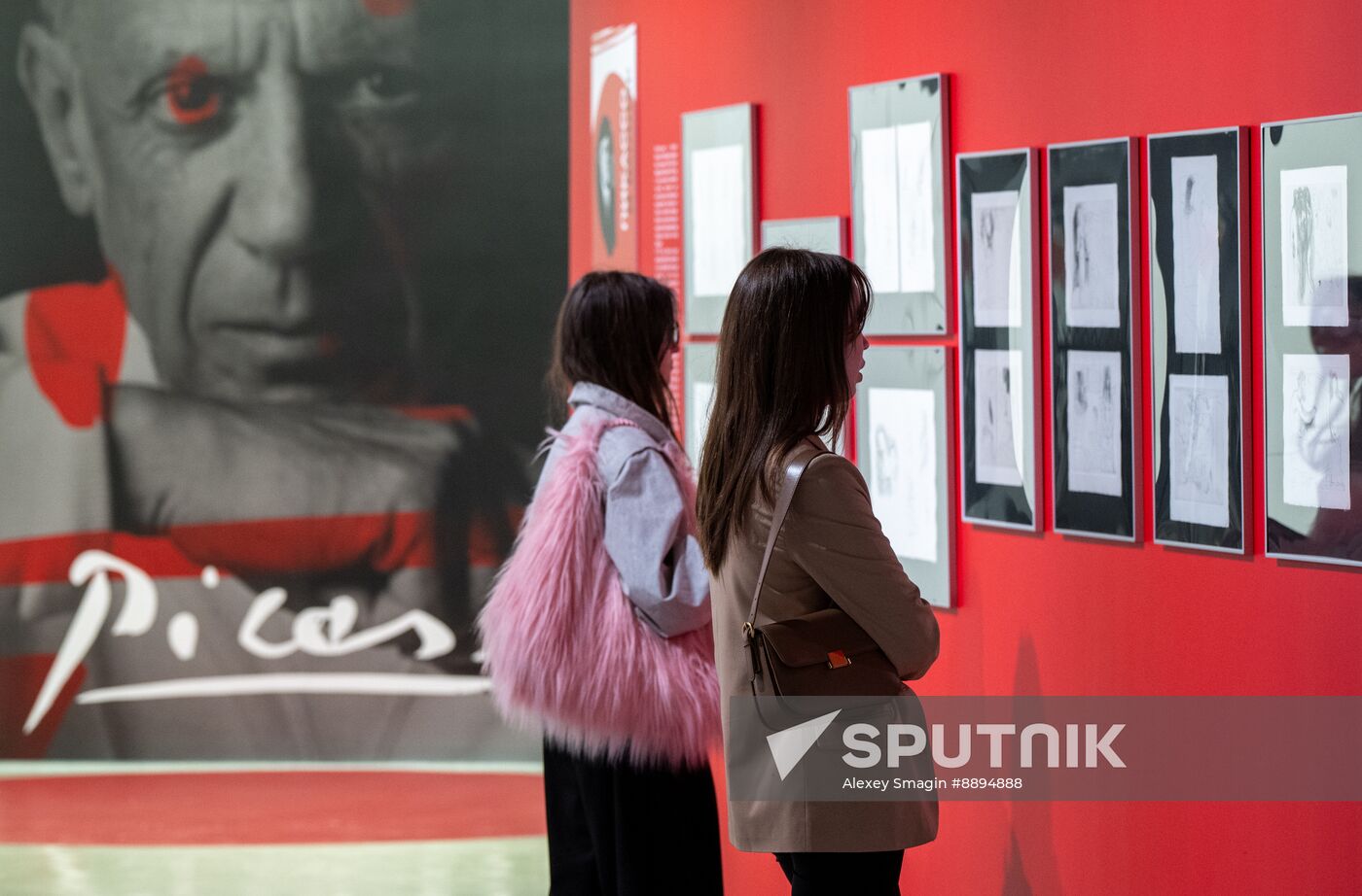 Russia Art Picasso Exhibition