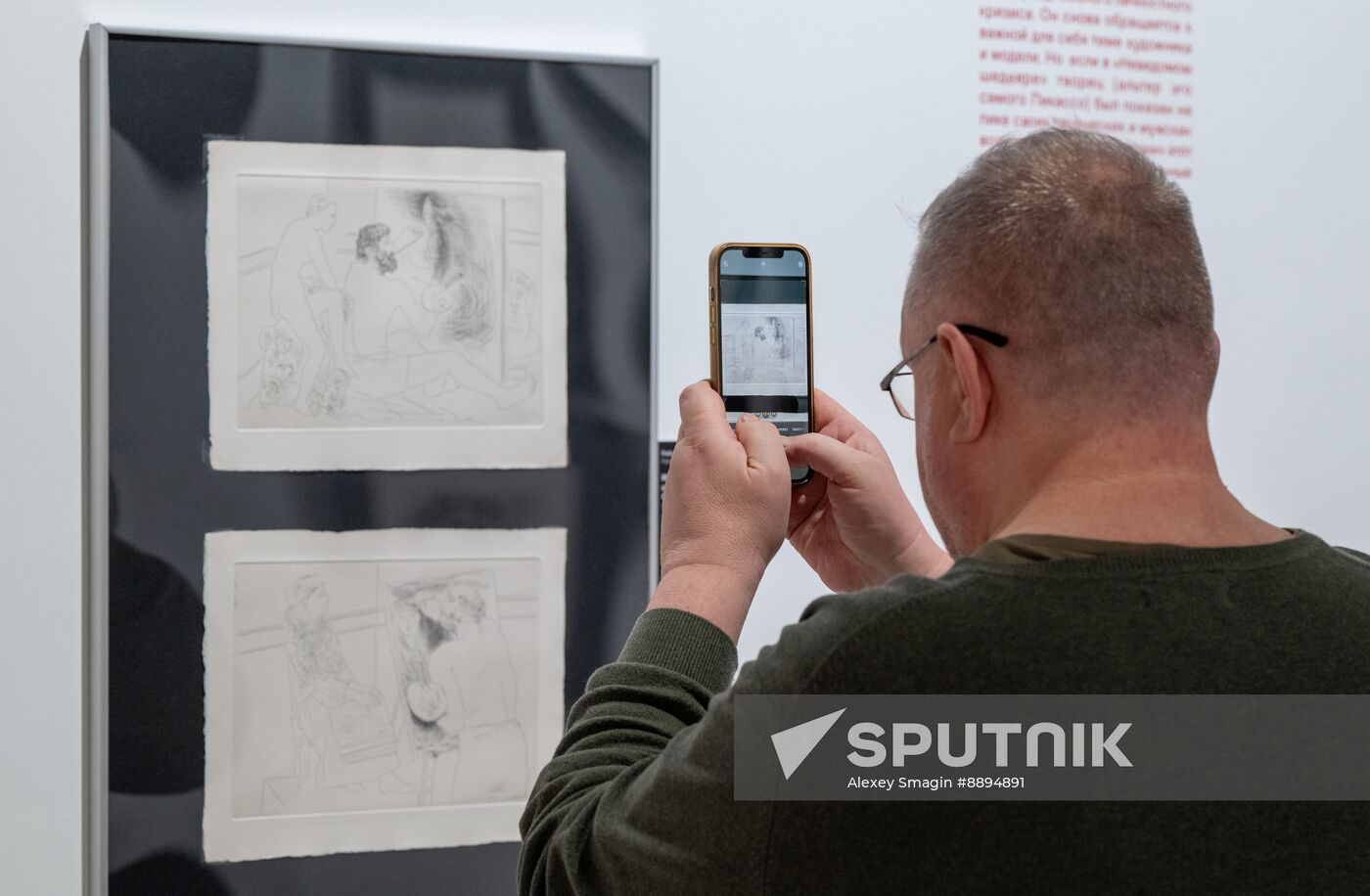 Russia Art Picasso Exhibition