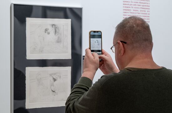 Russia Art Picasso Exhibition