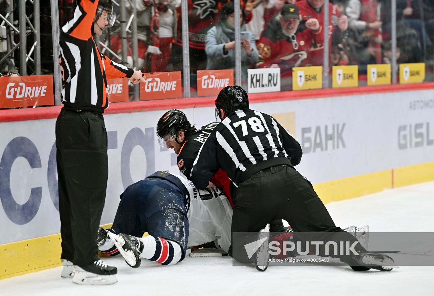 Russia Ice Hockey Kontinental League Avangard - Metallurg
