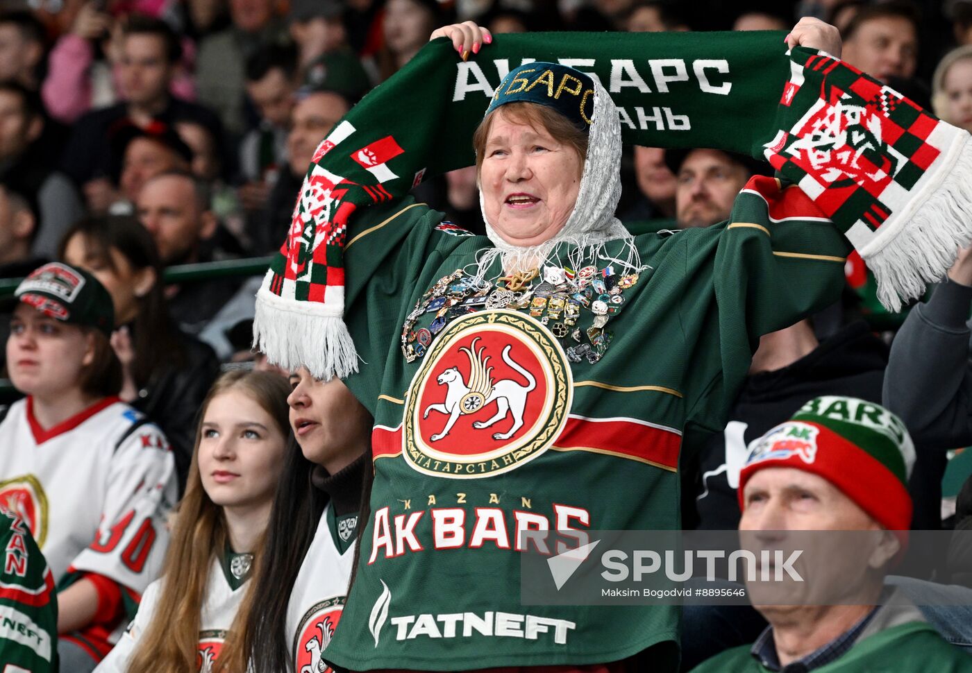 Russia Ice Hockey Kontinental League Ak Bars - Avtomobilist